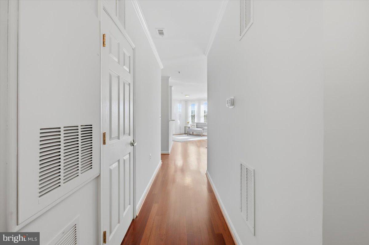 171 SOMERVELLE STREET 209