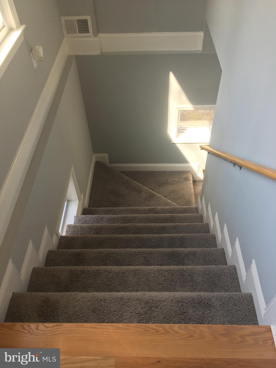 TEN ACRES - Residential