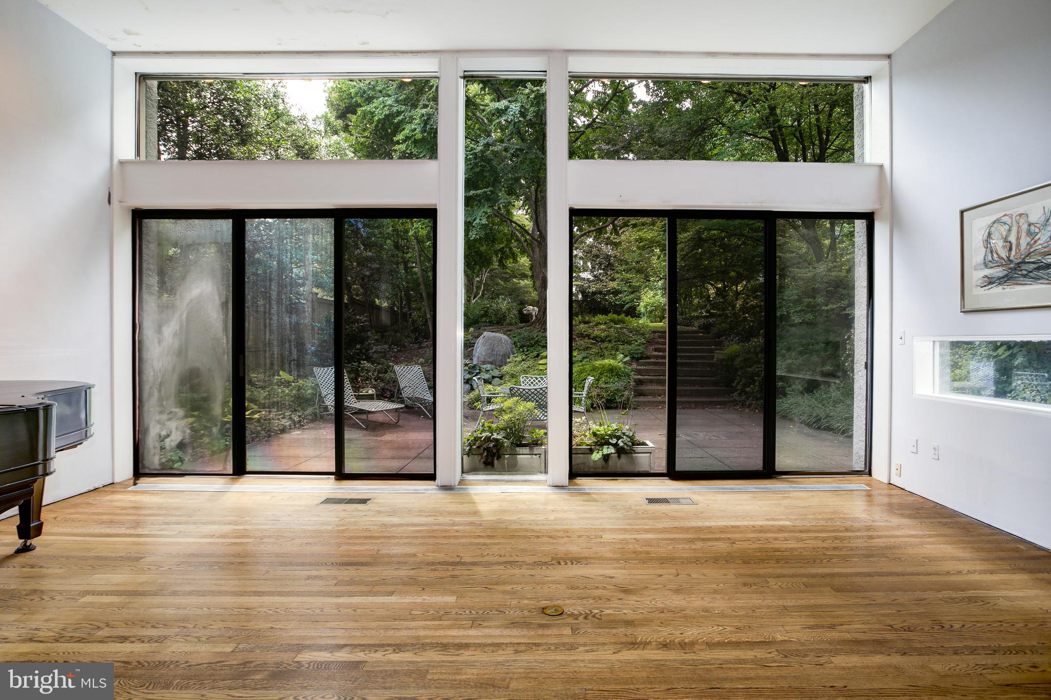 CLEVELAND PARK - Residential