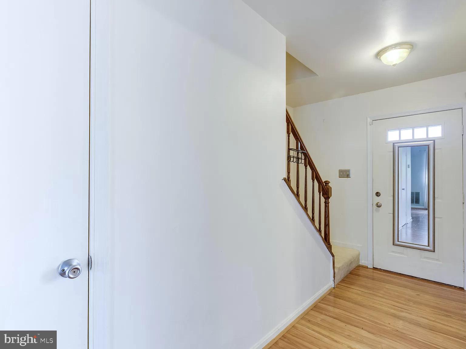 PINEWOOD SOUTH - Residential Lease