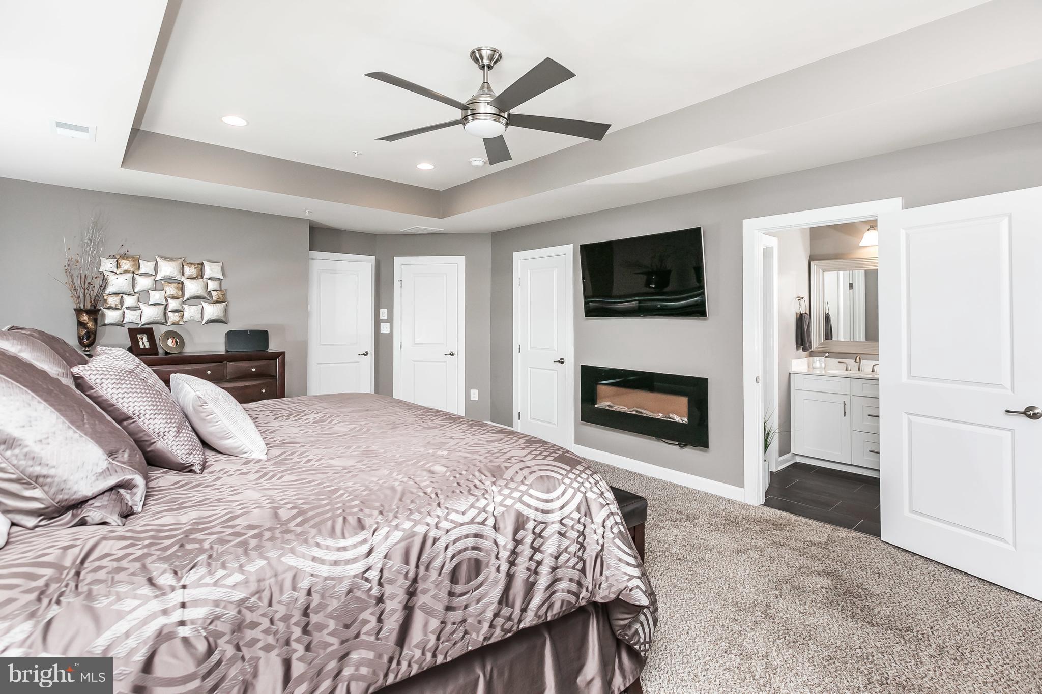 PARKSIDE - Residential