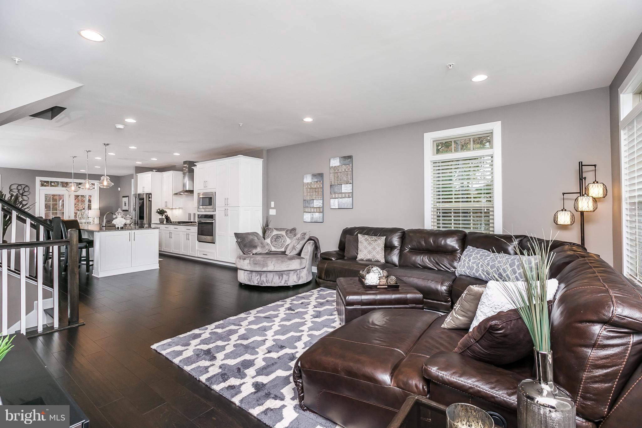 PARKSIDE - Residential