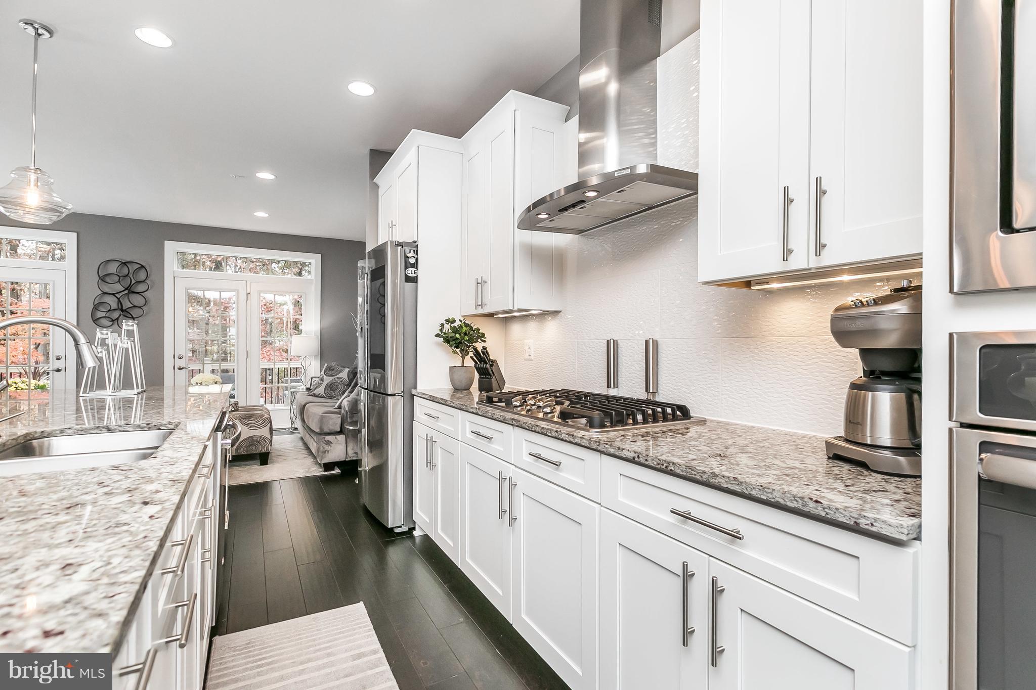 PARKSIDE - Residential