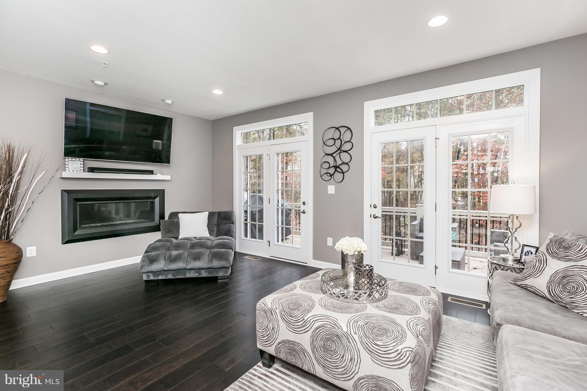 PARKSIDE - Residential