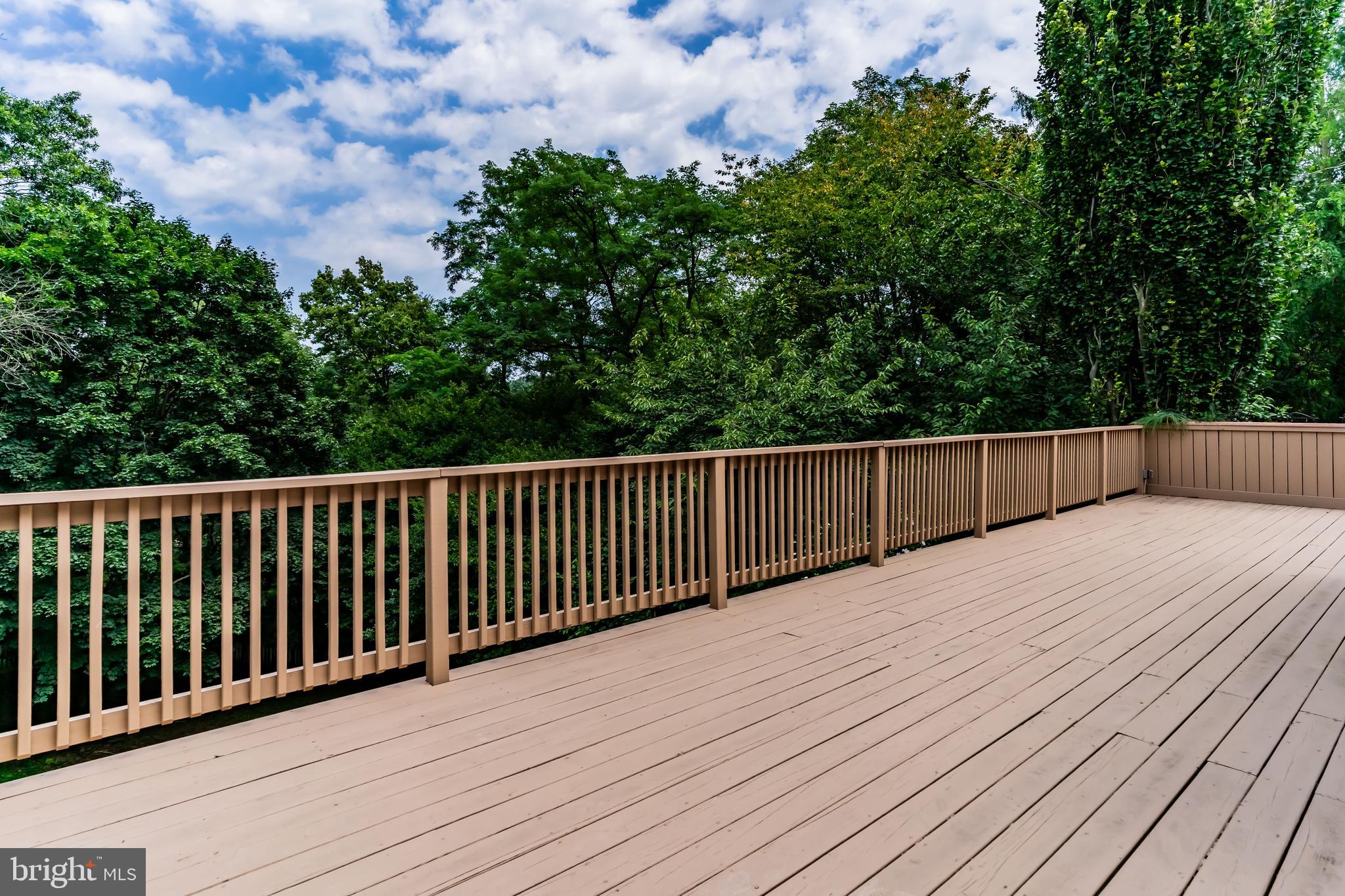 FLORIBUNDA - Residential