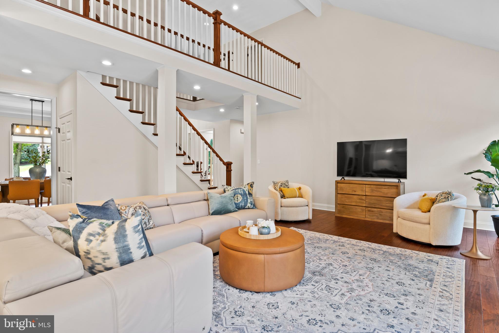 FLORIBUNDA - Residential