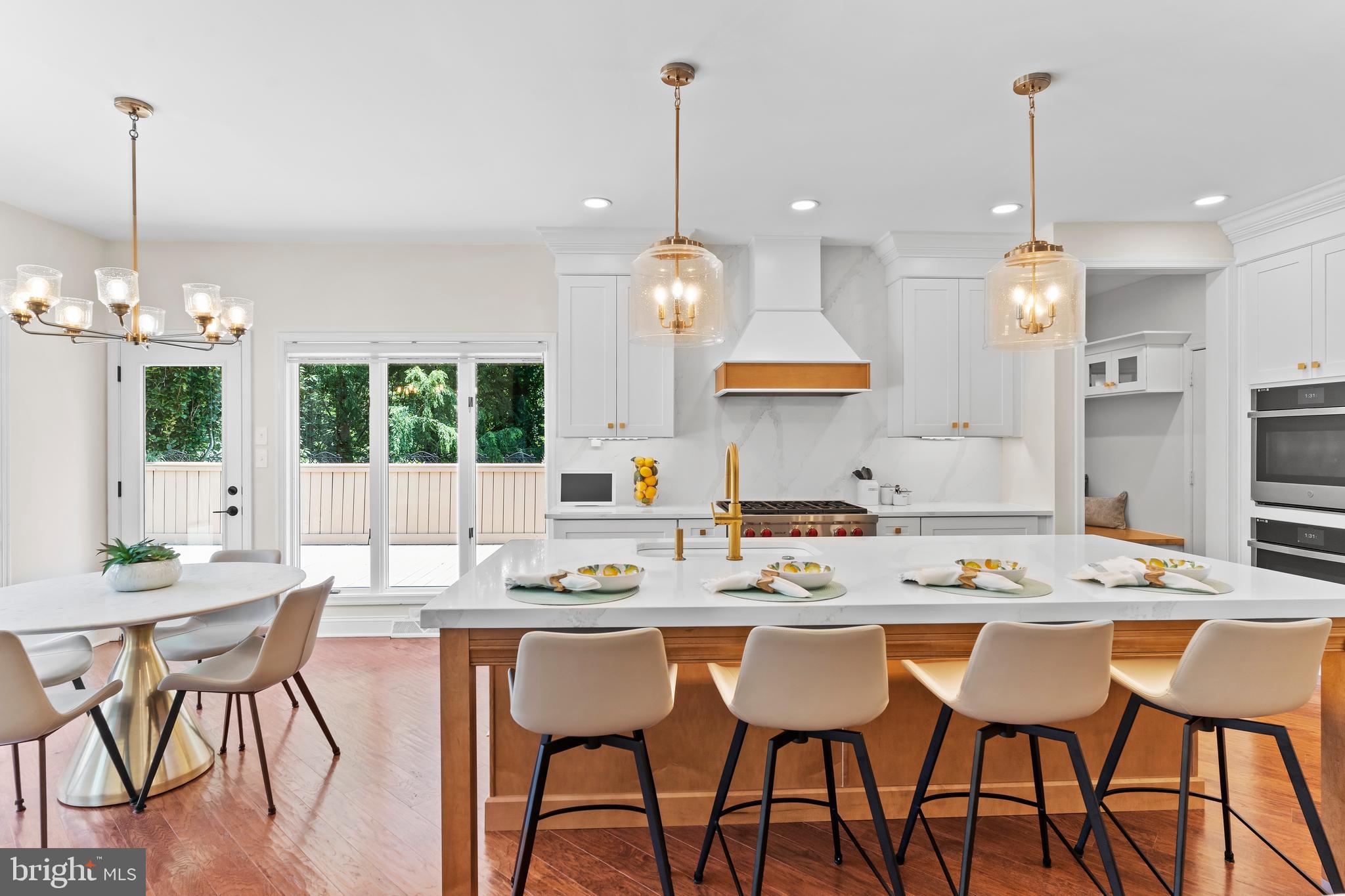 FLORIBUNDA - Residential