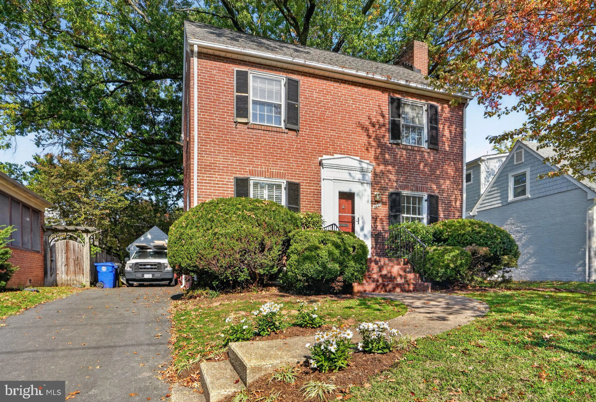 4829 16th Street N