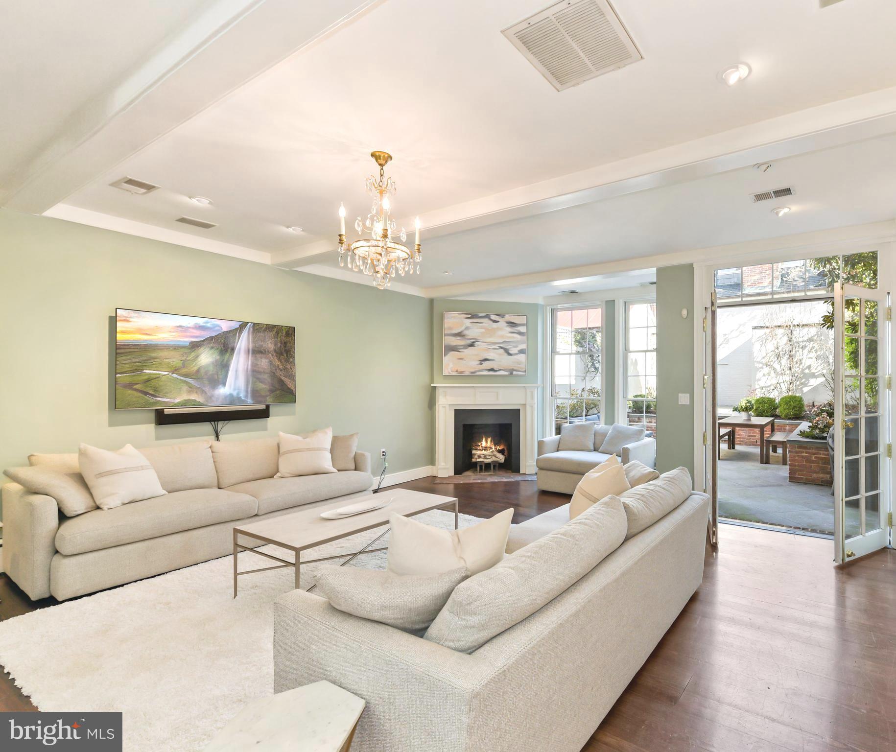 GEORGETOWN - Residential