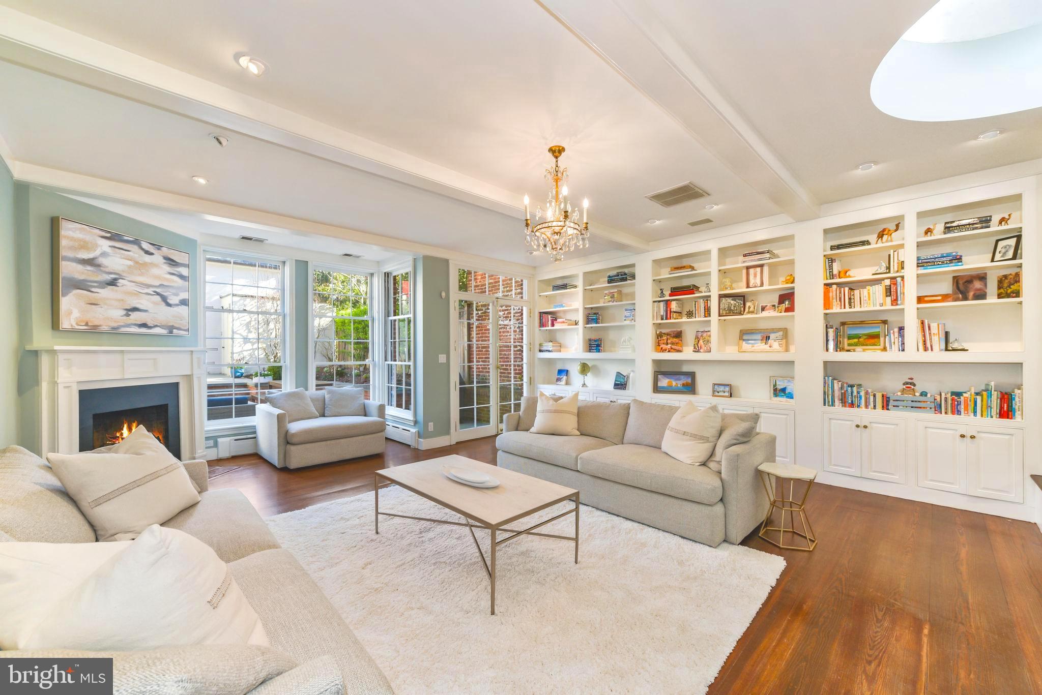 GEORGETOWN - Residential