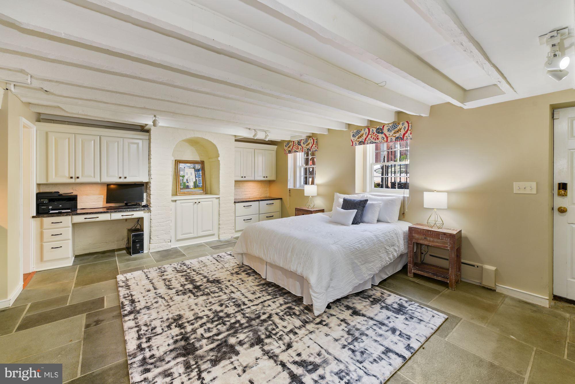 GEORGETOWN - Residential