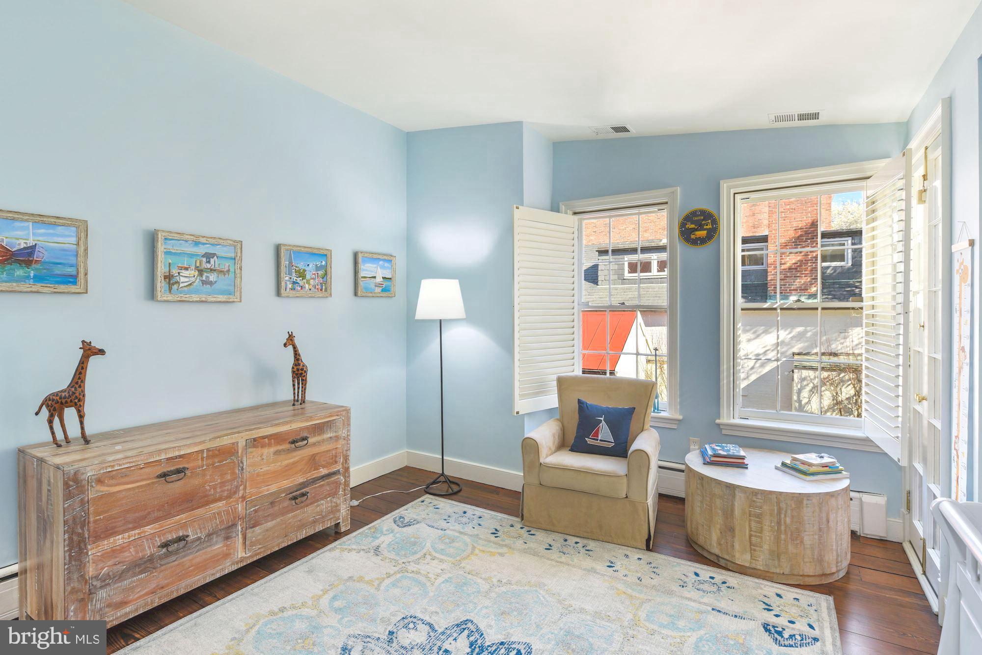 GEORGETOWN - Residential