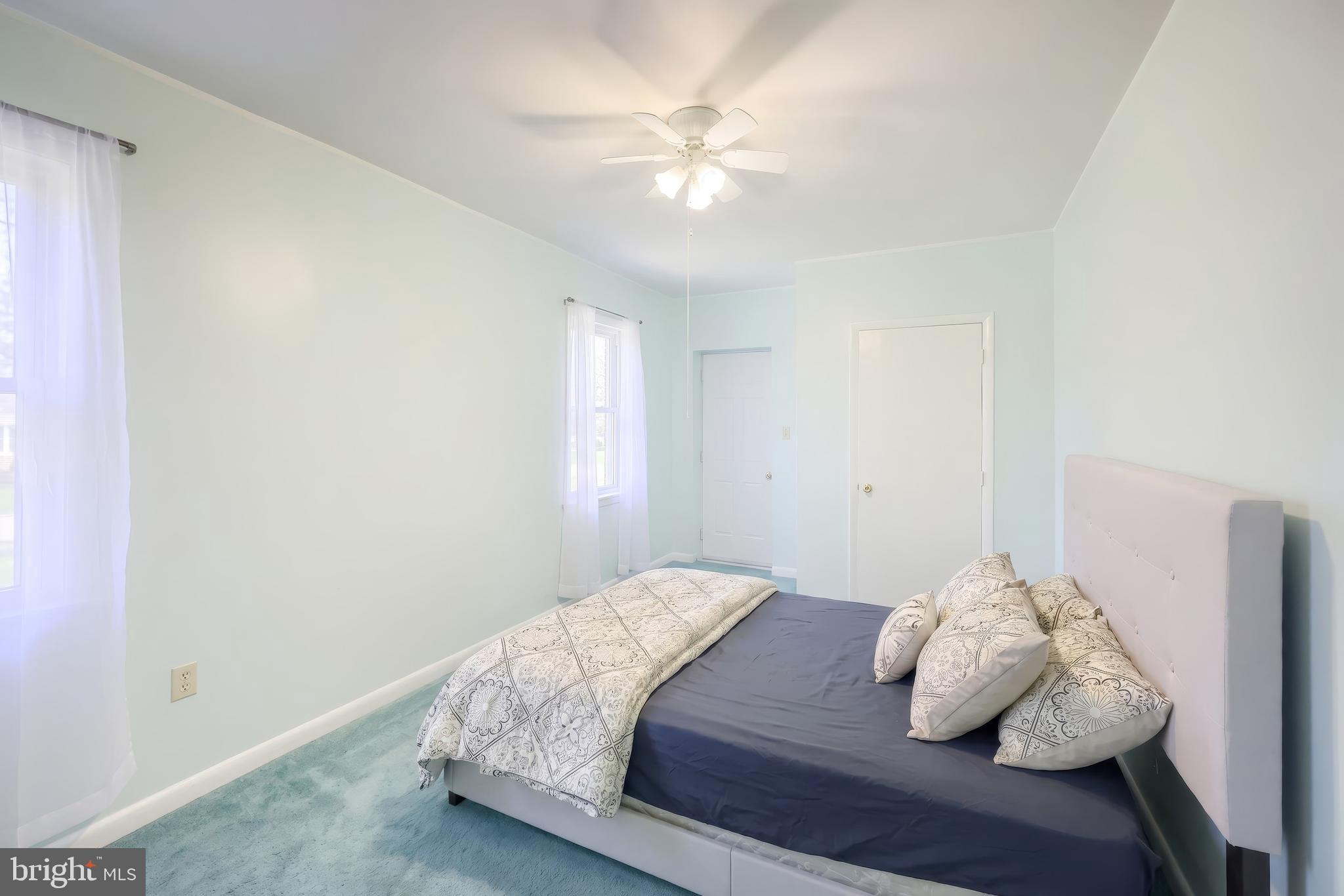 PARKWAY - Residential