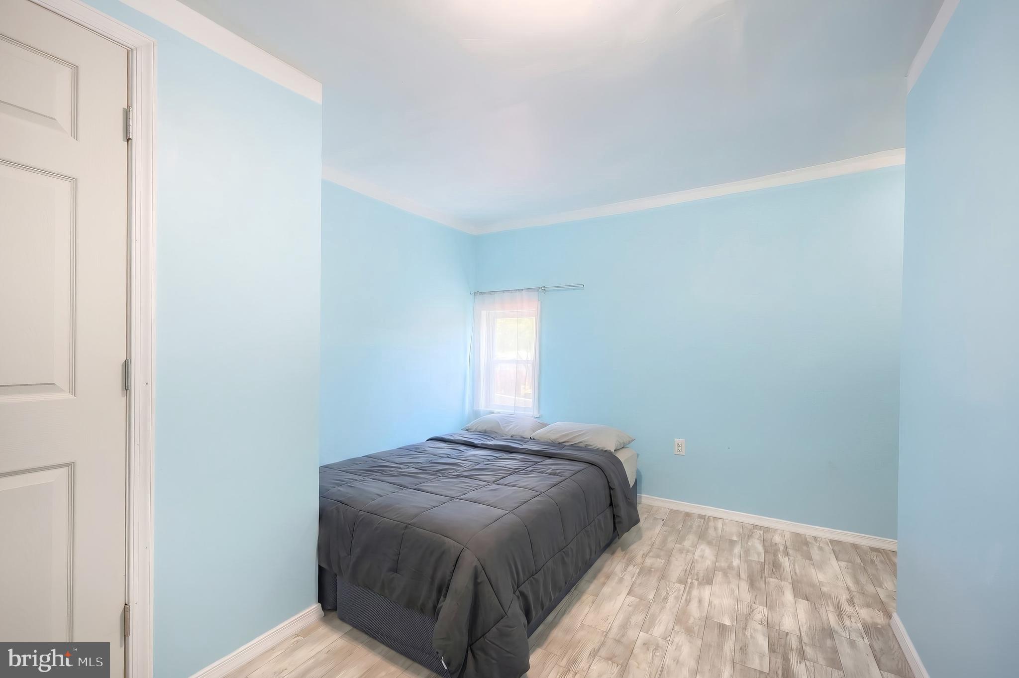 PARKWAY - Residential