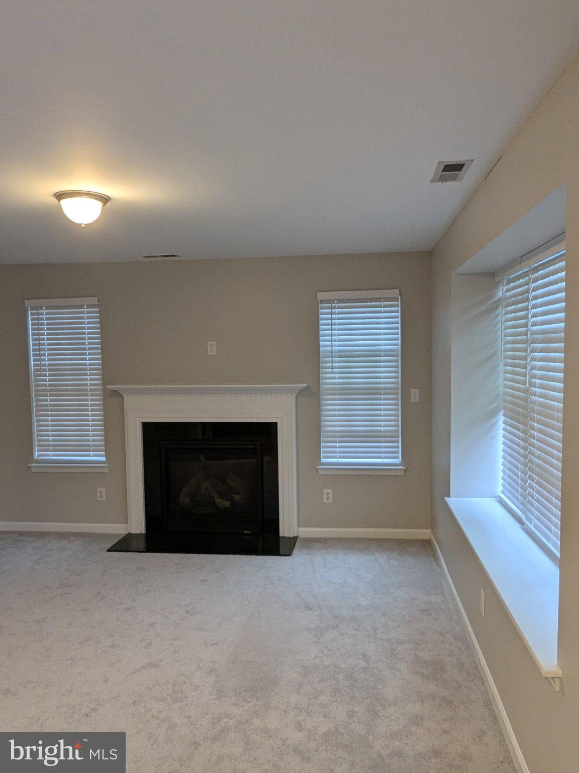 5952 SARATOGA LANE