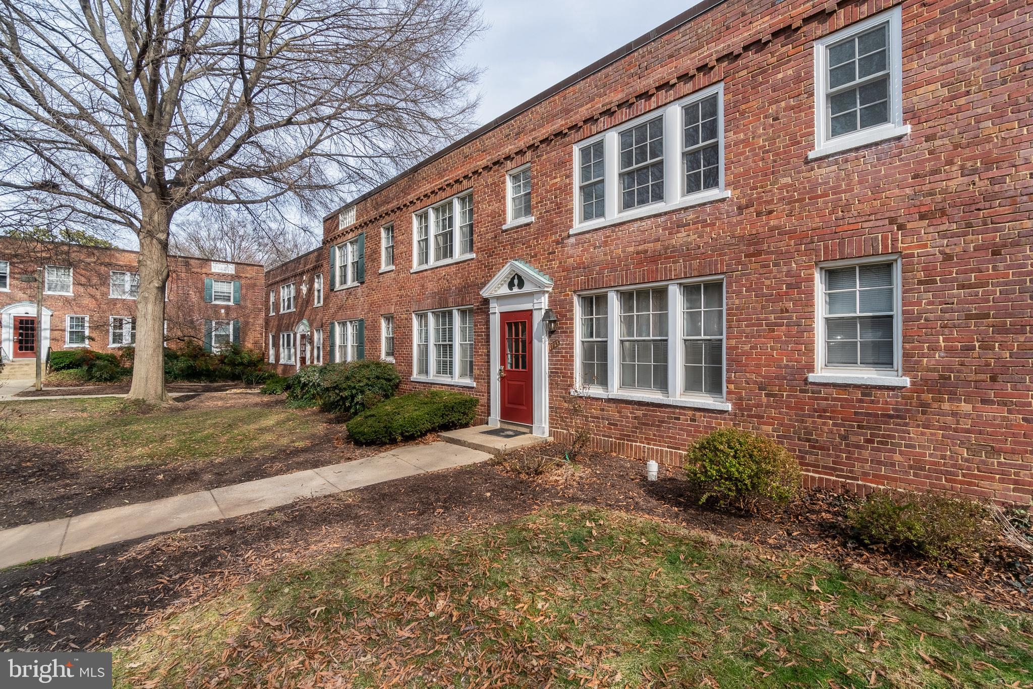 COLONIAL VILLAGE - Residential Lease