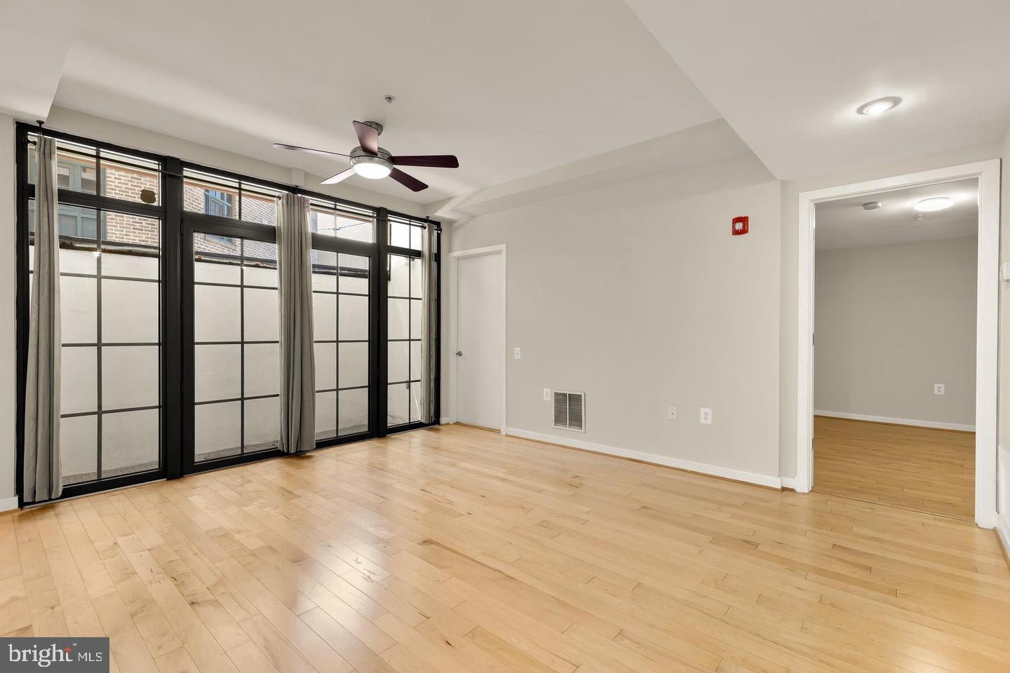 2412 17TH STREET NW C-03