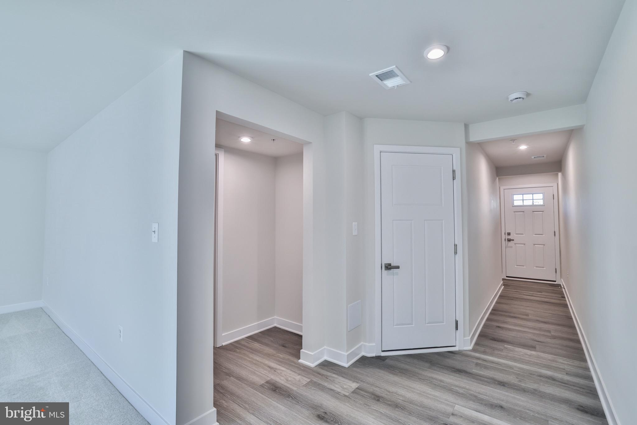 PARKSIDE - Residential Lease