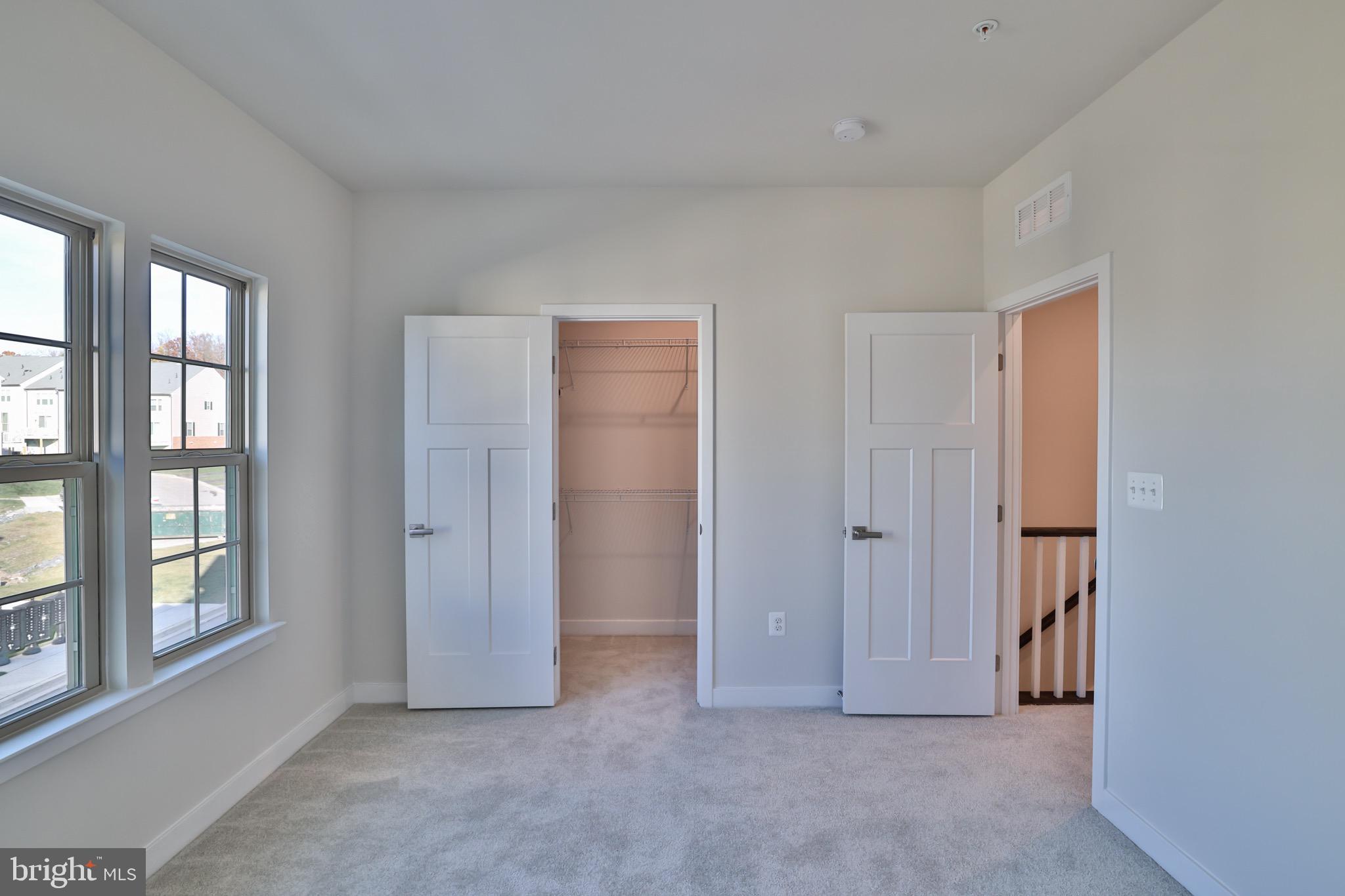 PARKSIDE - Residential Lease