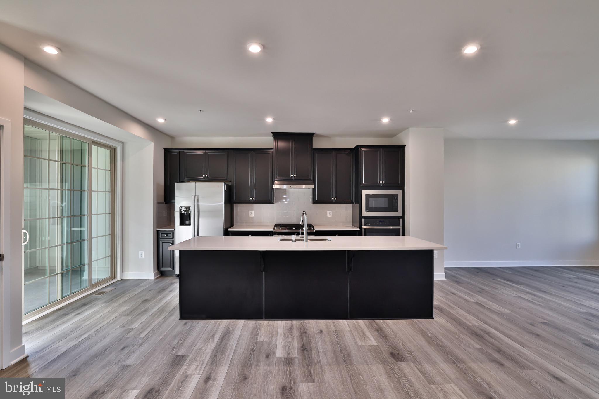 PARKSIDE - Residential Lease