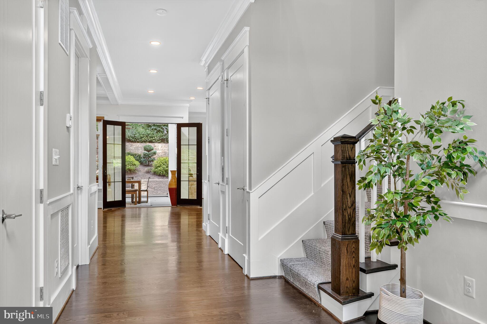 BROYHILL FOREST - Residential