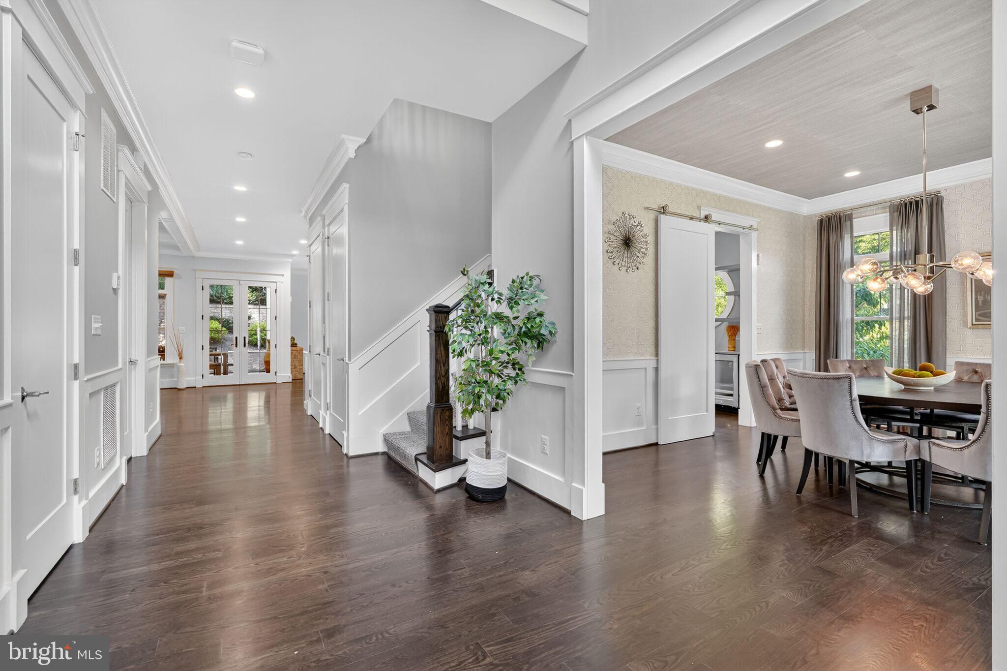 3400 MILITARY ROAD
