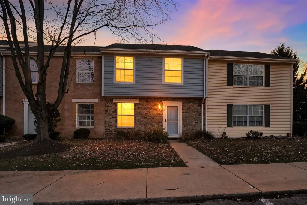 Photo of 102 Lexton Drive #102, YORK, PA 17404 (MLS # PAYK2094912)