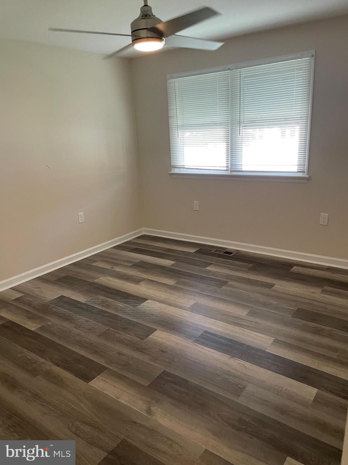 FAIRVIEW  BEACH - Residential Lease