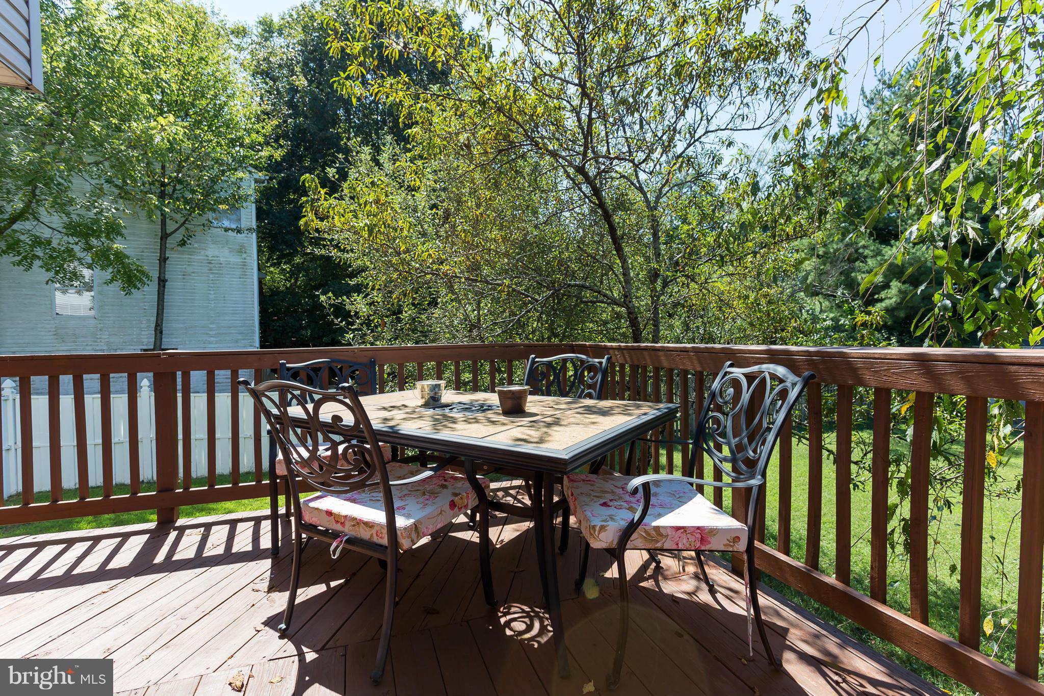 VISTA WOODS - Residential