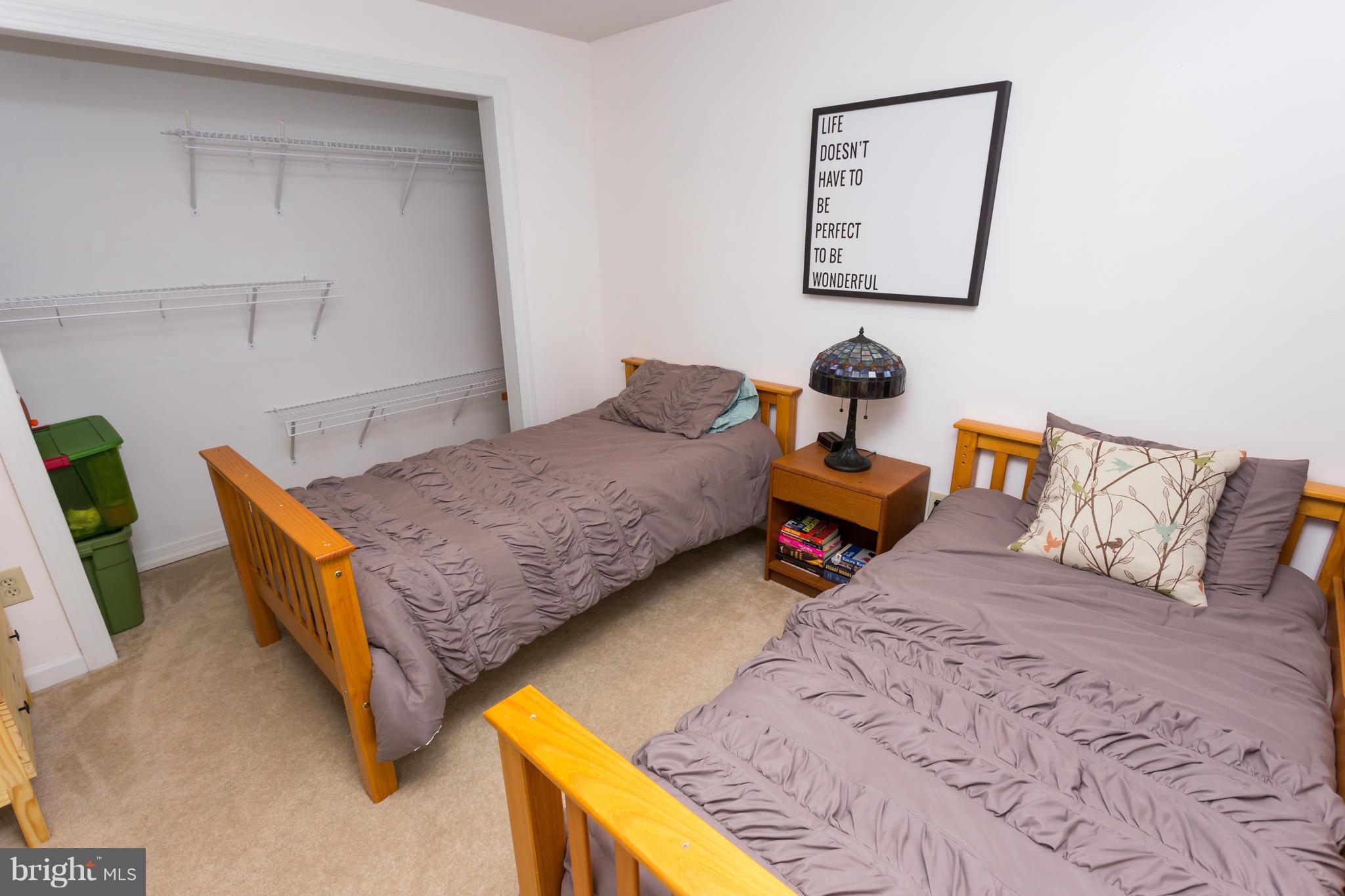 VISTA WOODS - Residential