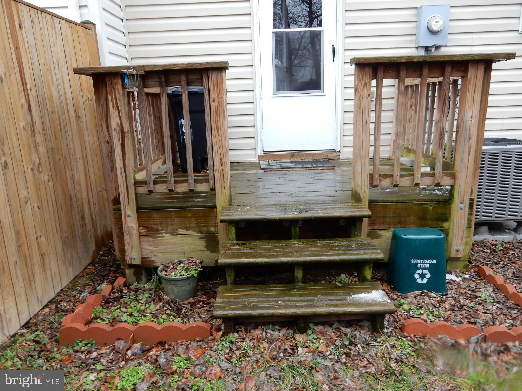 MADISON VILLAGE - Residential