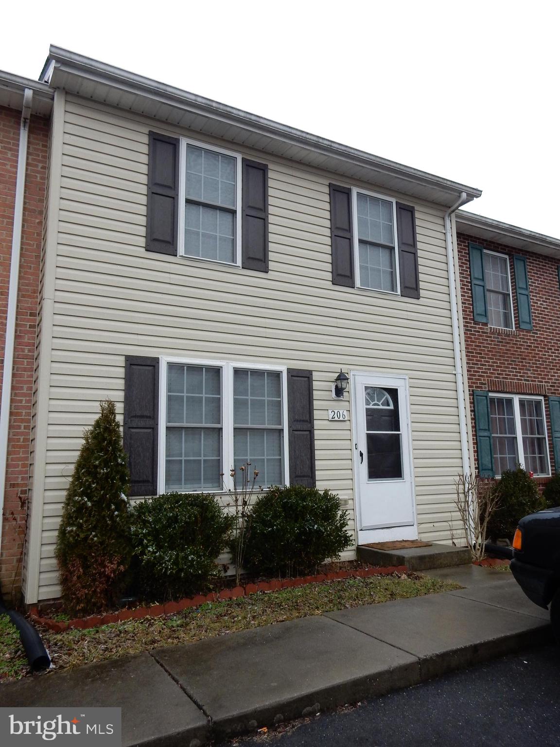 MADISON VILLAGE - Residential