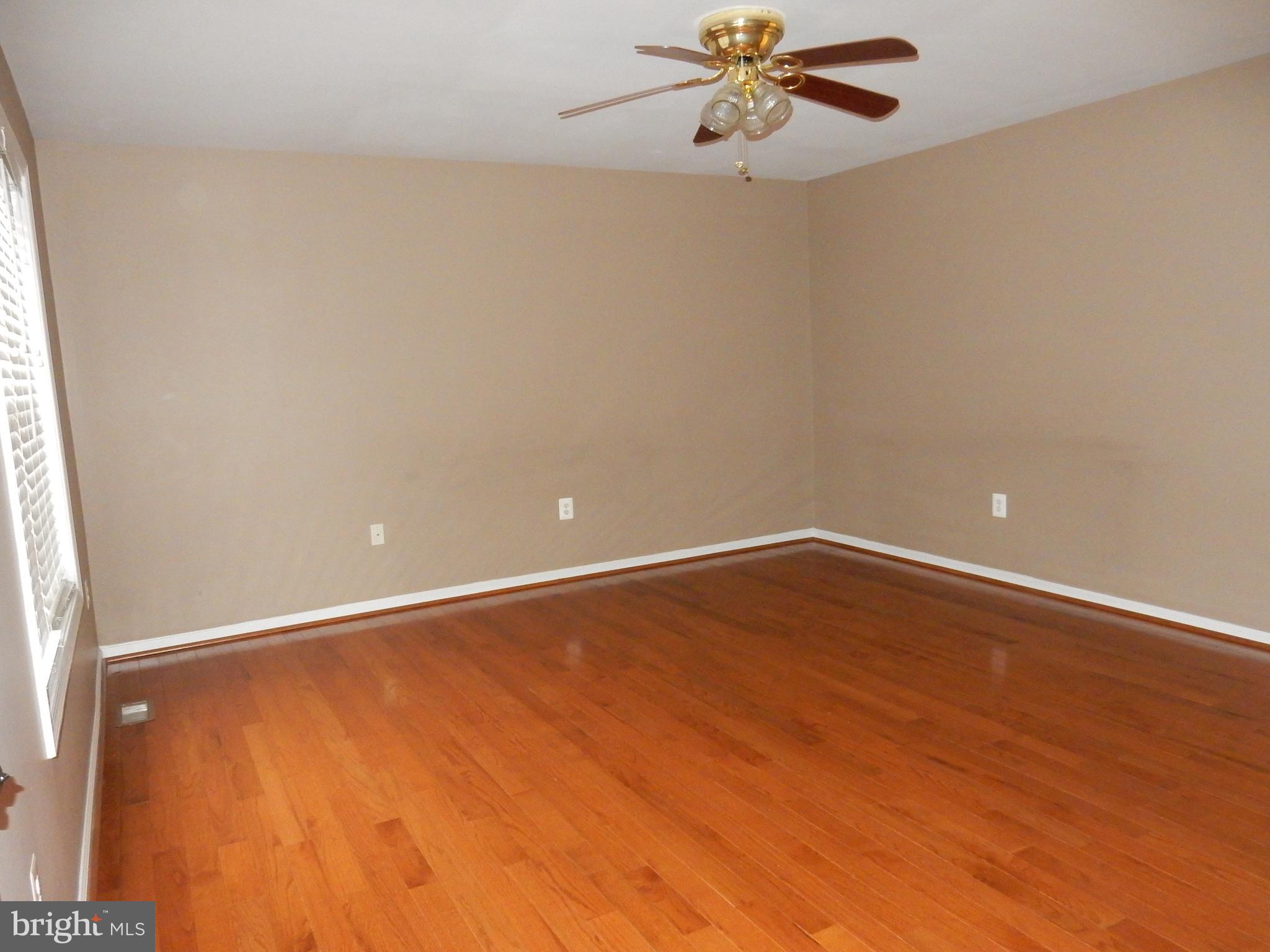 MADISON VILLAGE - Residential