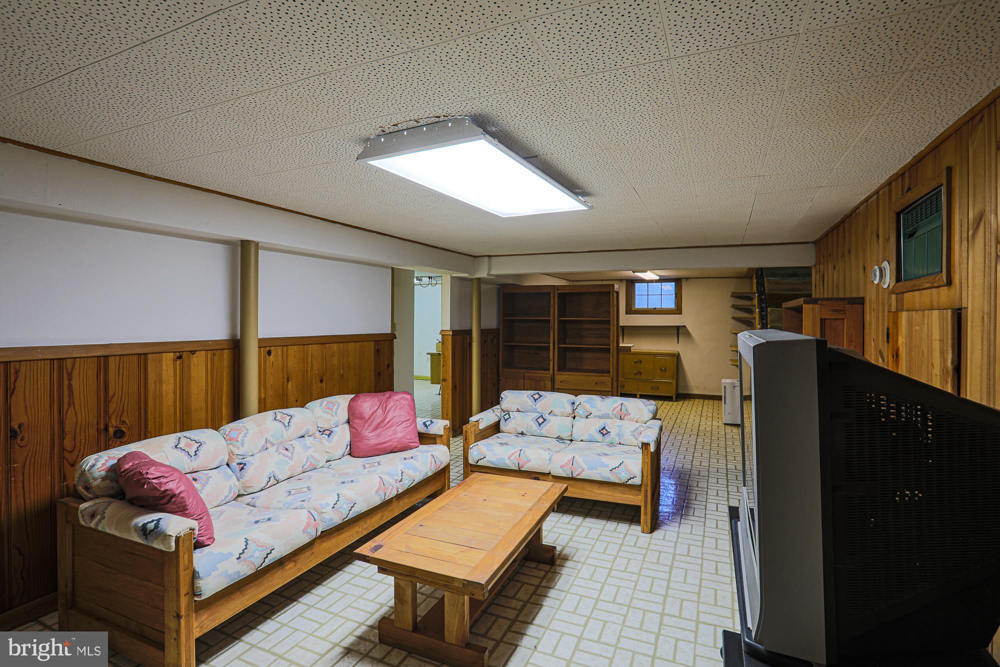 MERRYMOUNT - Residential