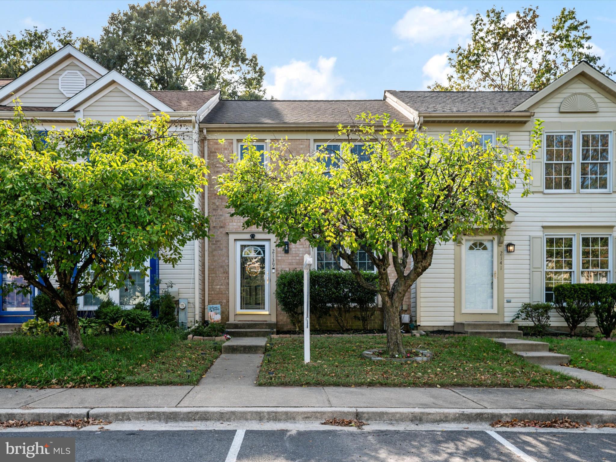 2139 COMMISSARY CIRCLE