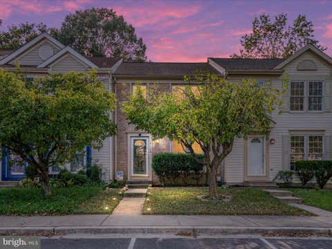 Townhouse For Rent - 2139 Commissary Circle<br/> ODENTON, MD 21113