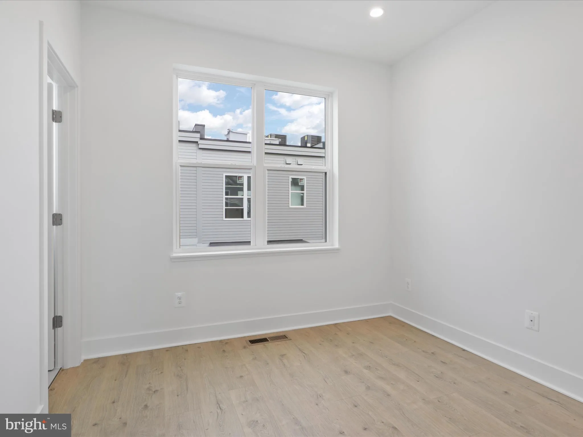 Additional image 74 of 2064 Tysons Ridgeline Road, Falls Church, VA 22043