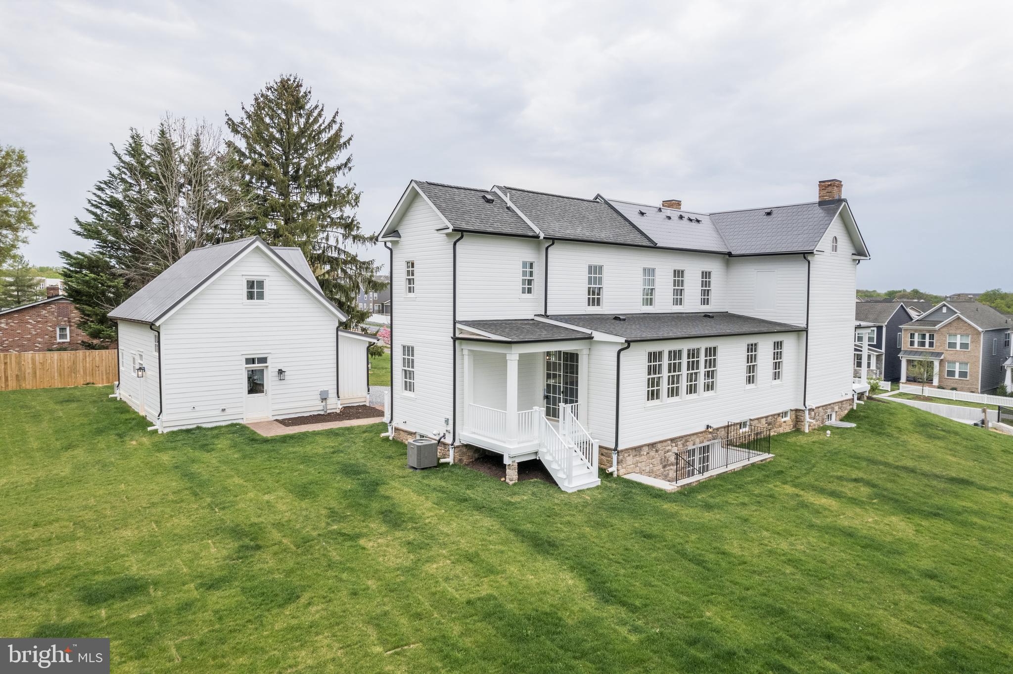 CABIN BRANCH - Residential