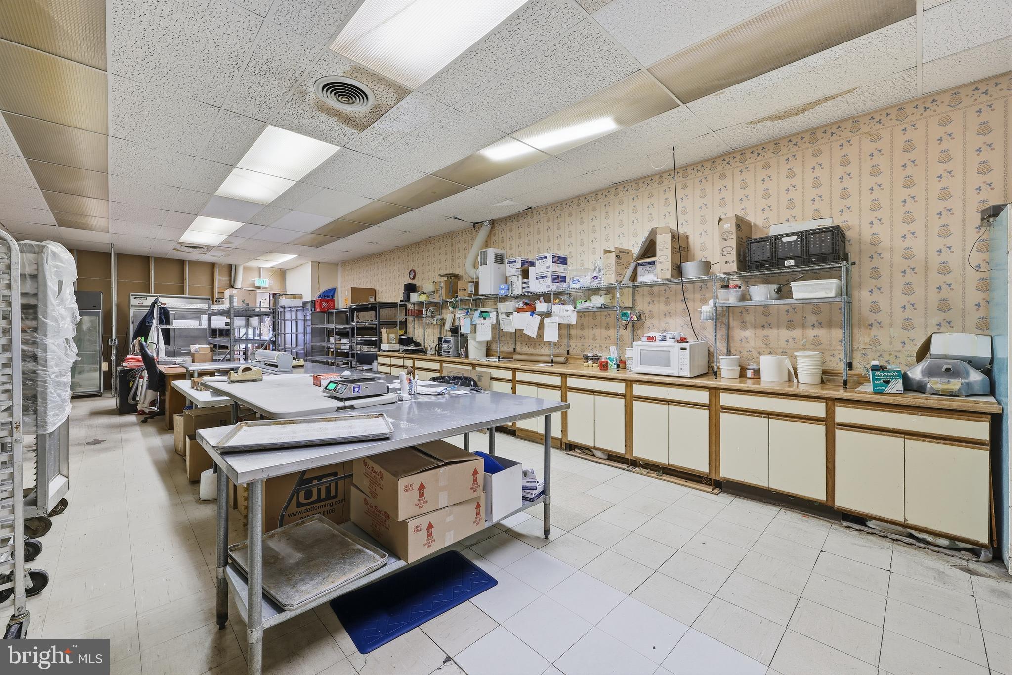 NONE - Commercial Sale