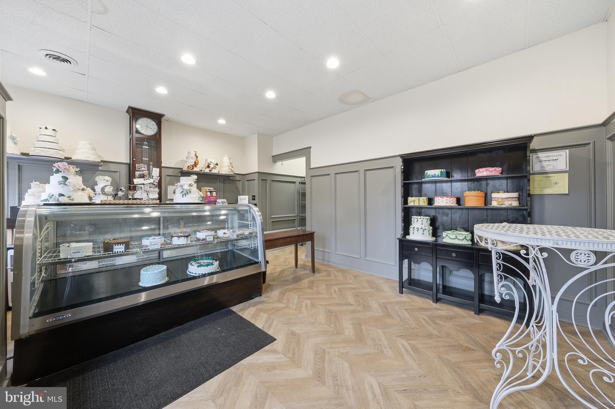 NONE - Commercial Sale