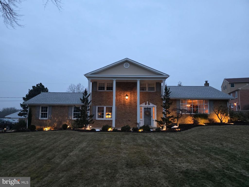 Photo of 3911 Ridgeland Boulevard, MECHANICSBURG, PA 17050 (MLS # PACB2050928)