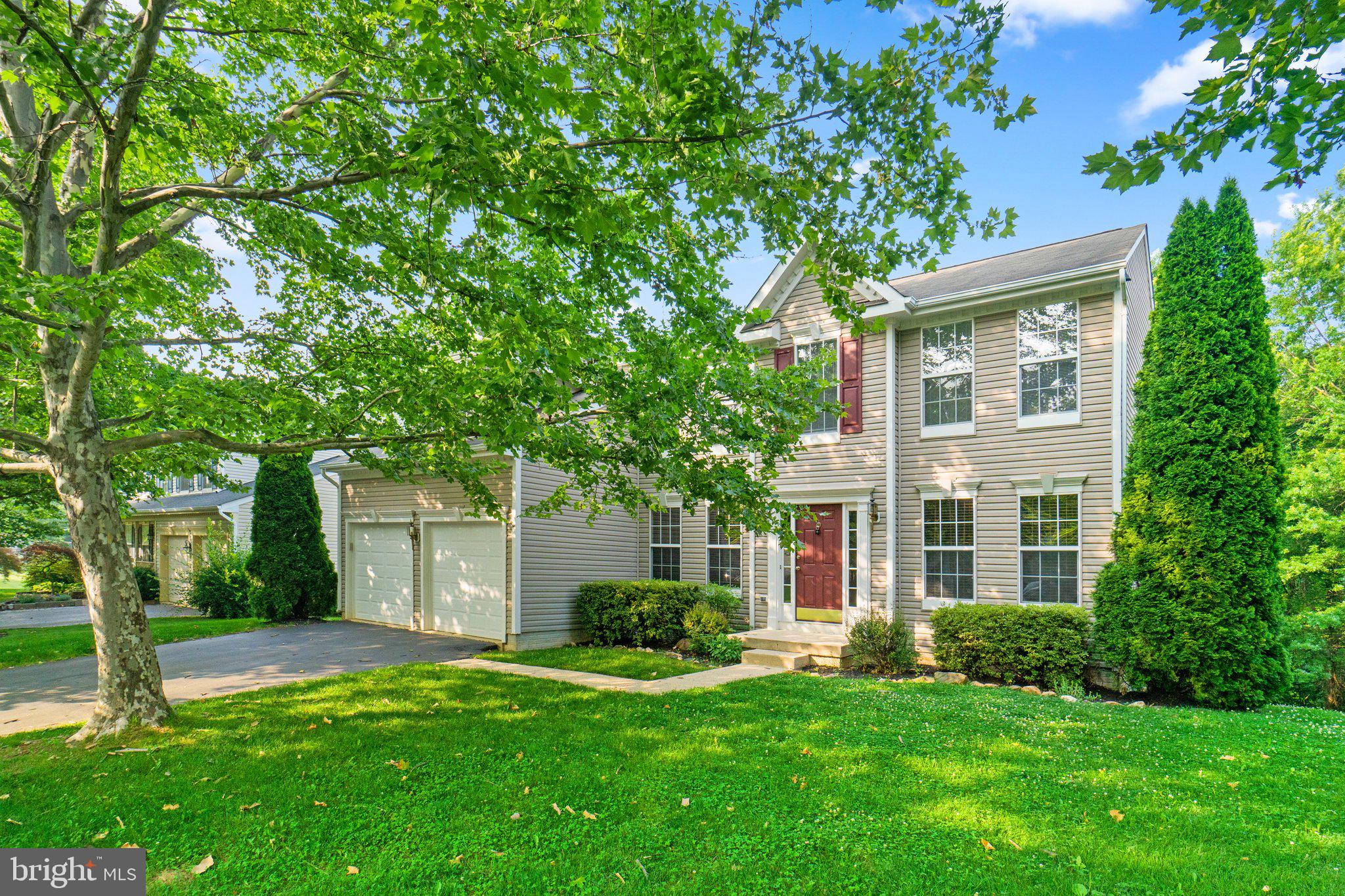 TOWN OF ROUND HILL - Residential