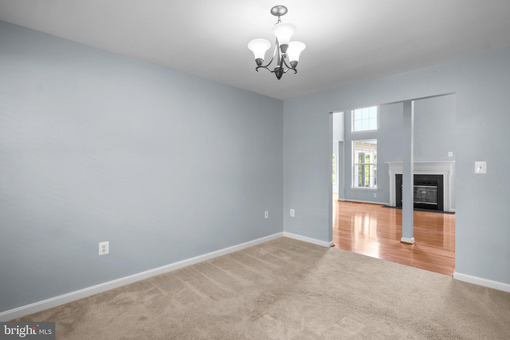 TOWN OF ROUND HILL - Residential