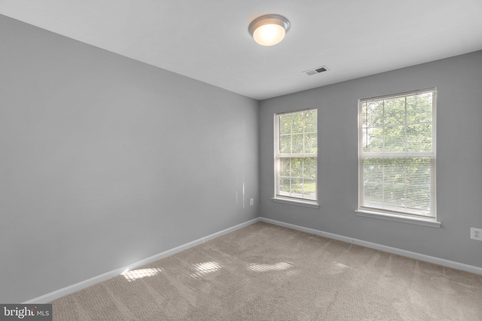 TOWN OF ROUND HILL - Residential