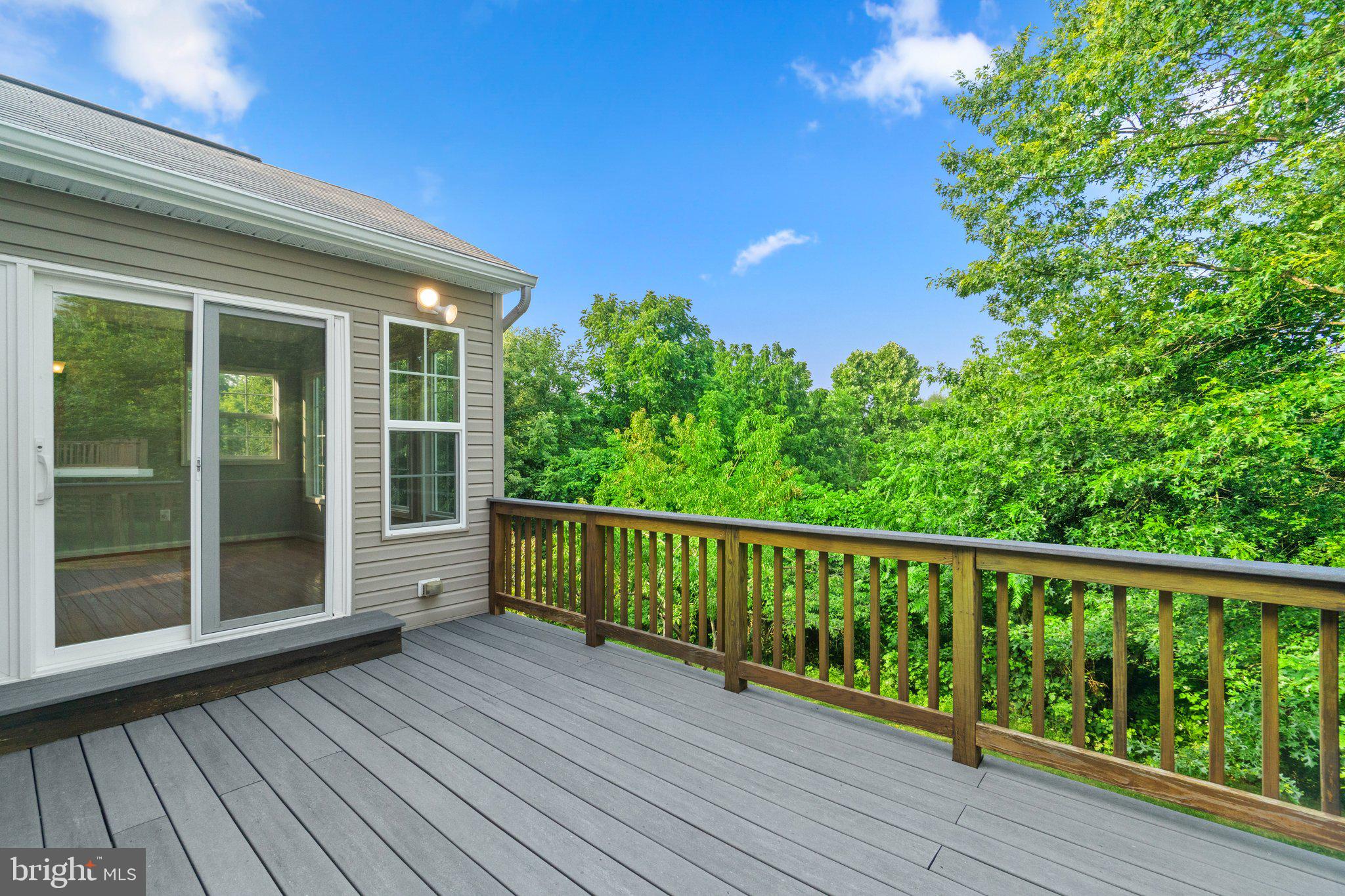 TOWN OF ROUND HILL - Residential