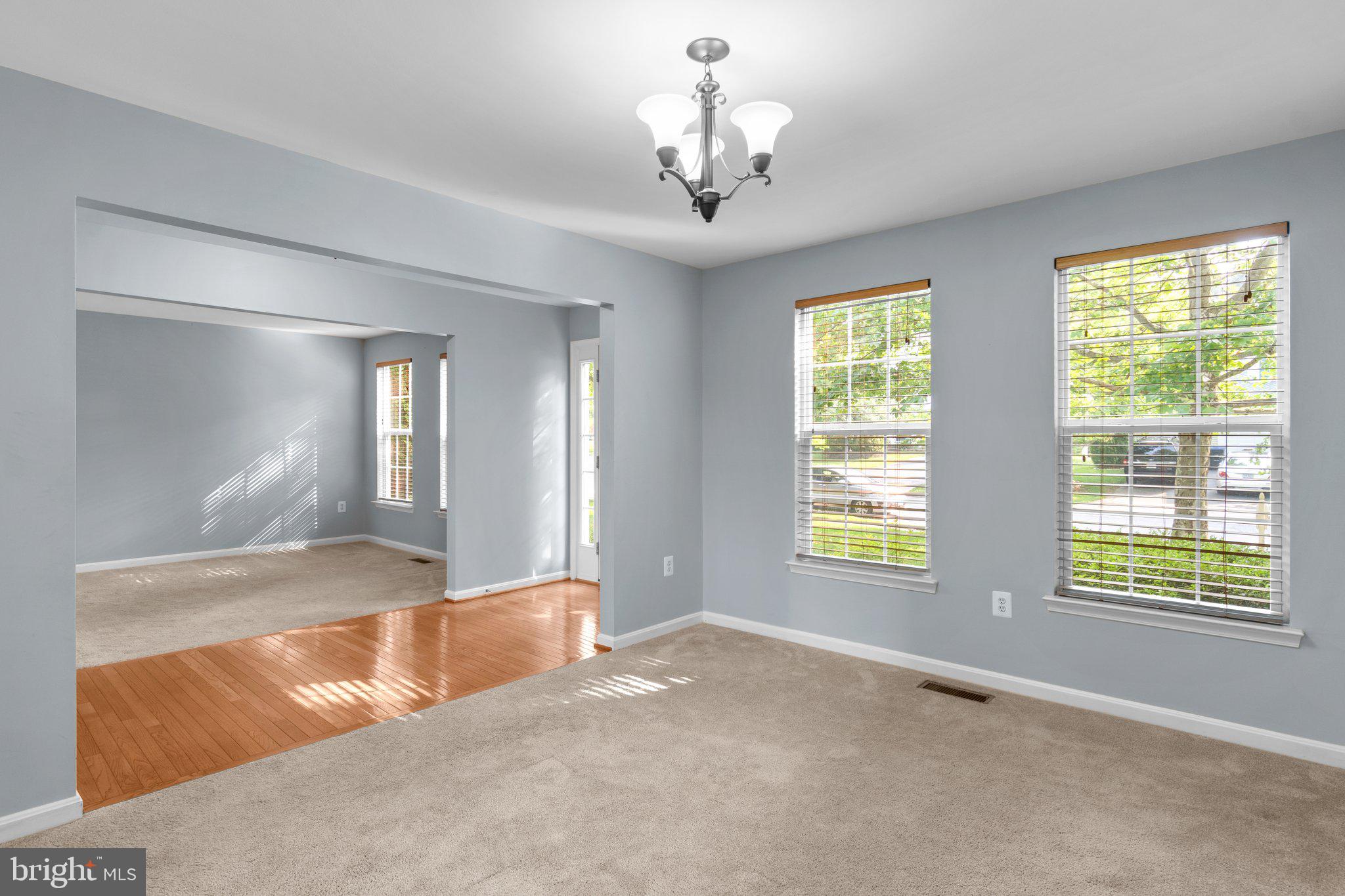 TOWN OF ROUND HILL - Residential