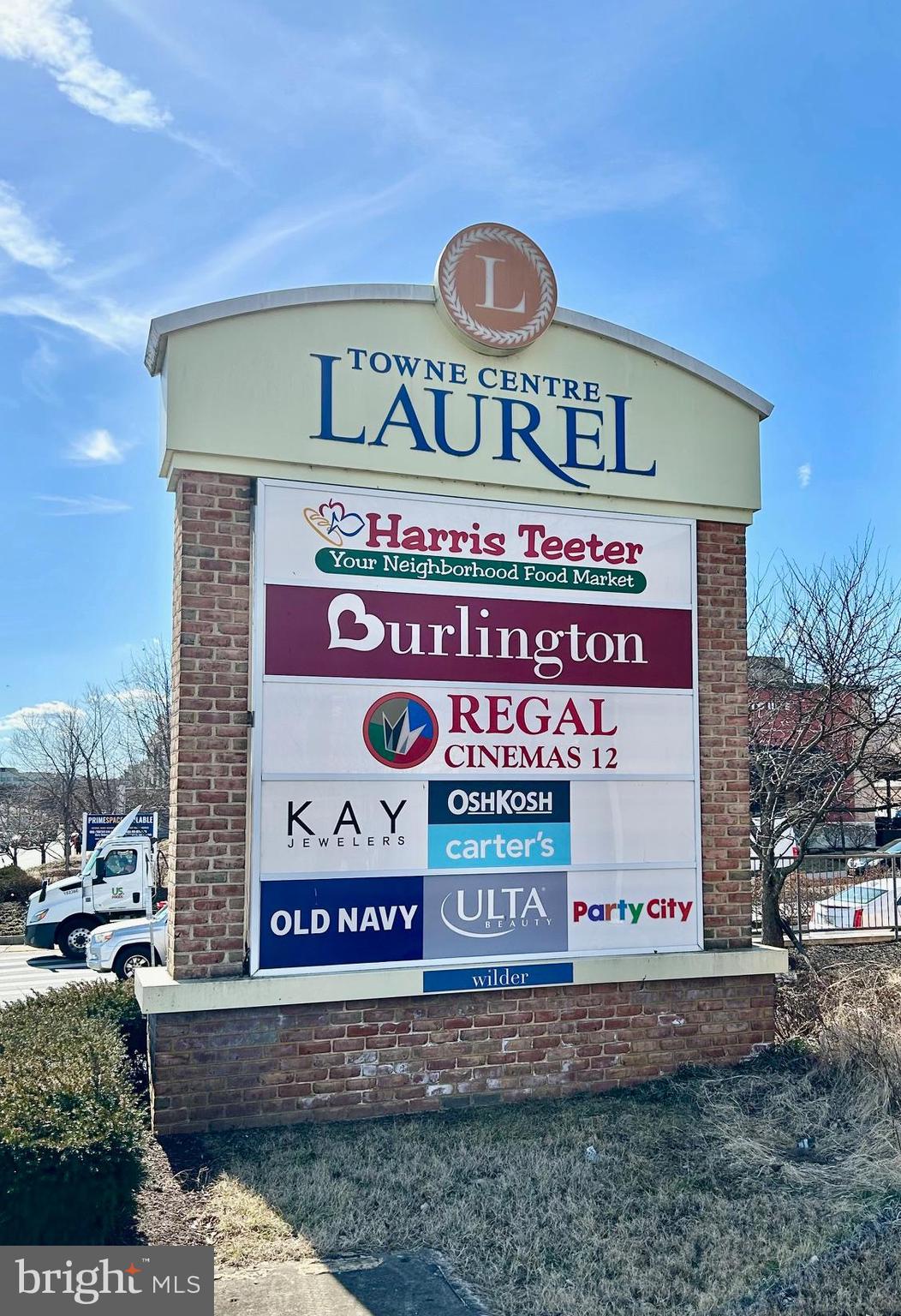 VISTAS 2 AT LAUREL - Residential