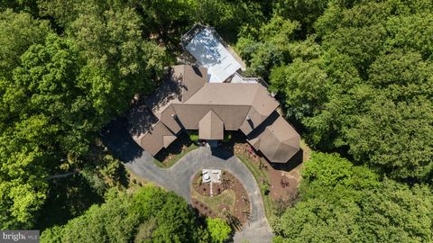 7003 FAWN TRAIL COURT BETHESDA MD 20817