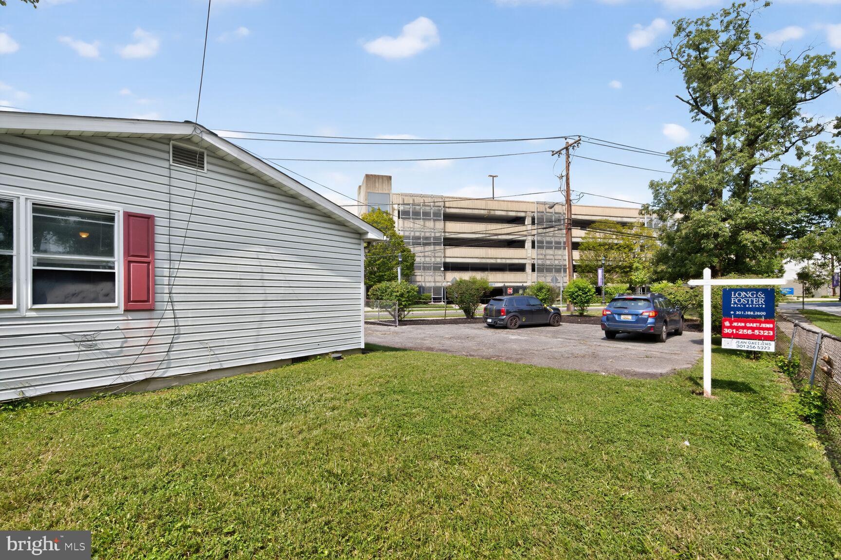 BLAIR - Commercial Sale