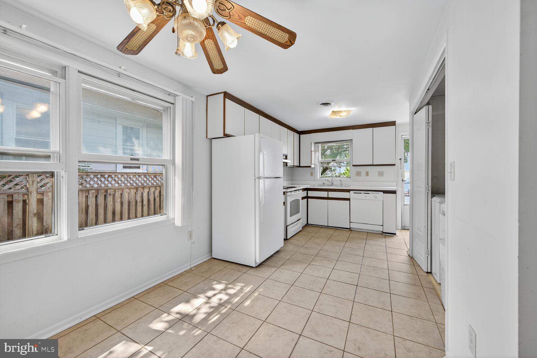 BLAIR - Commercial Sale